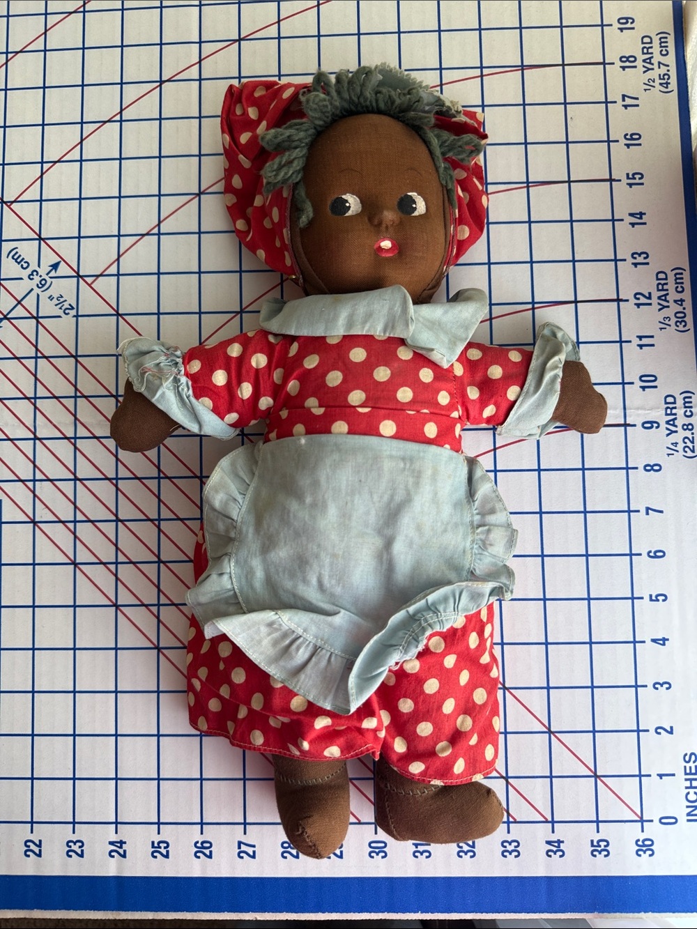 Vintage 1930s 40s Black Cloth Rag Doll 17” Original Dress Bonnet Apron